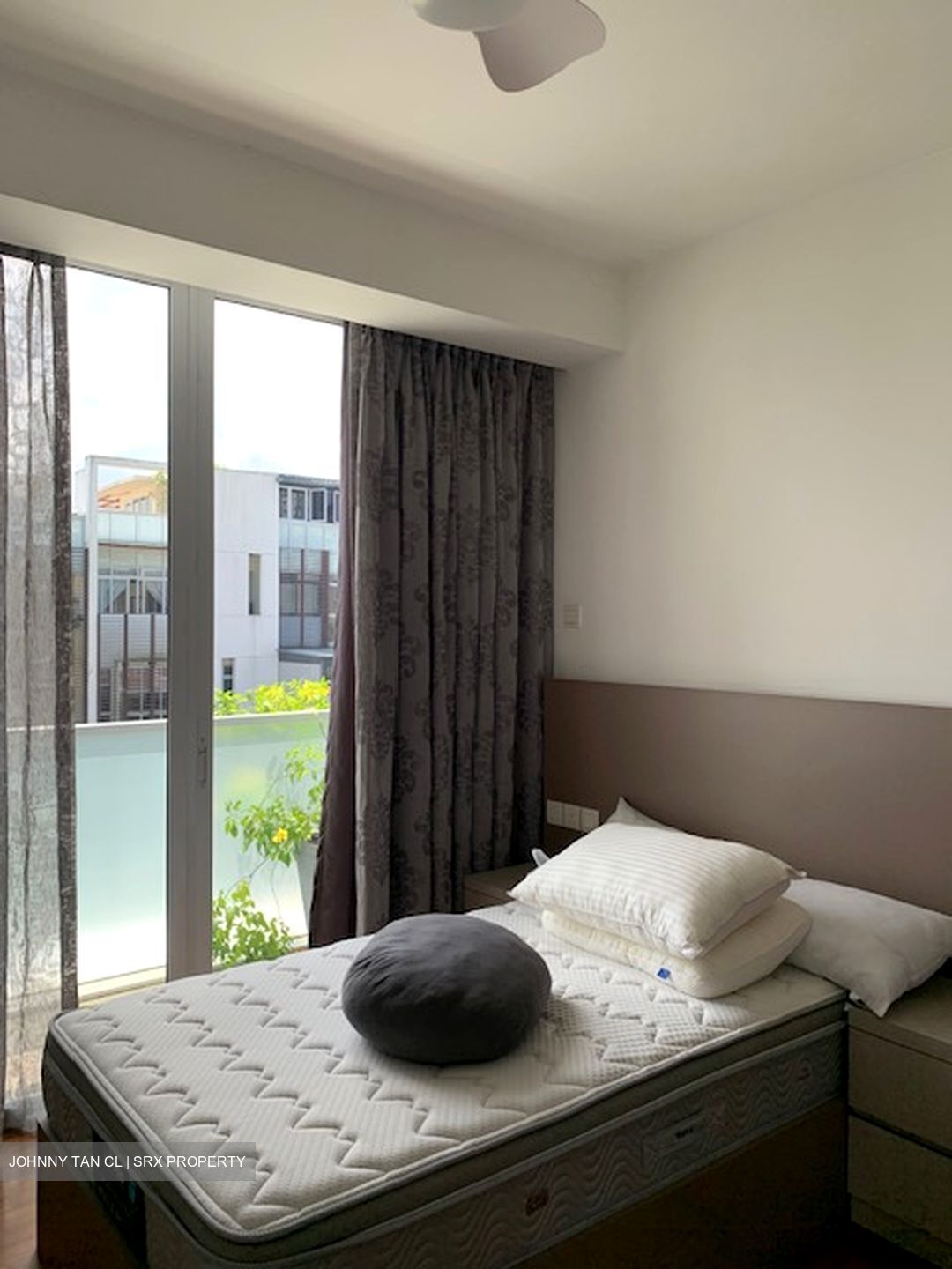 Pavilion View (D23), Terrace #453075591